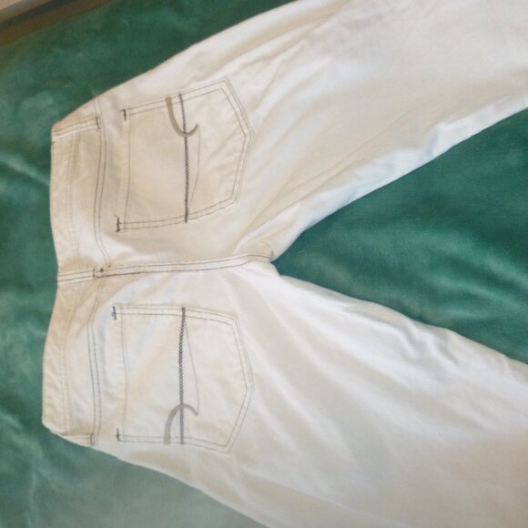 American Eagle Corduroy  Pants NWOT - Picture 2 of 3